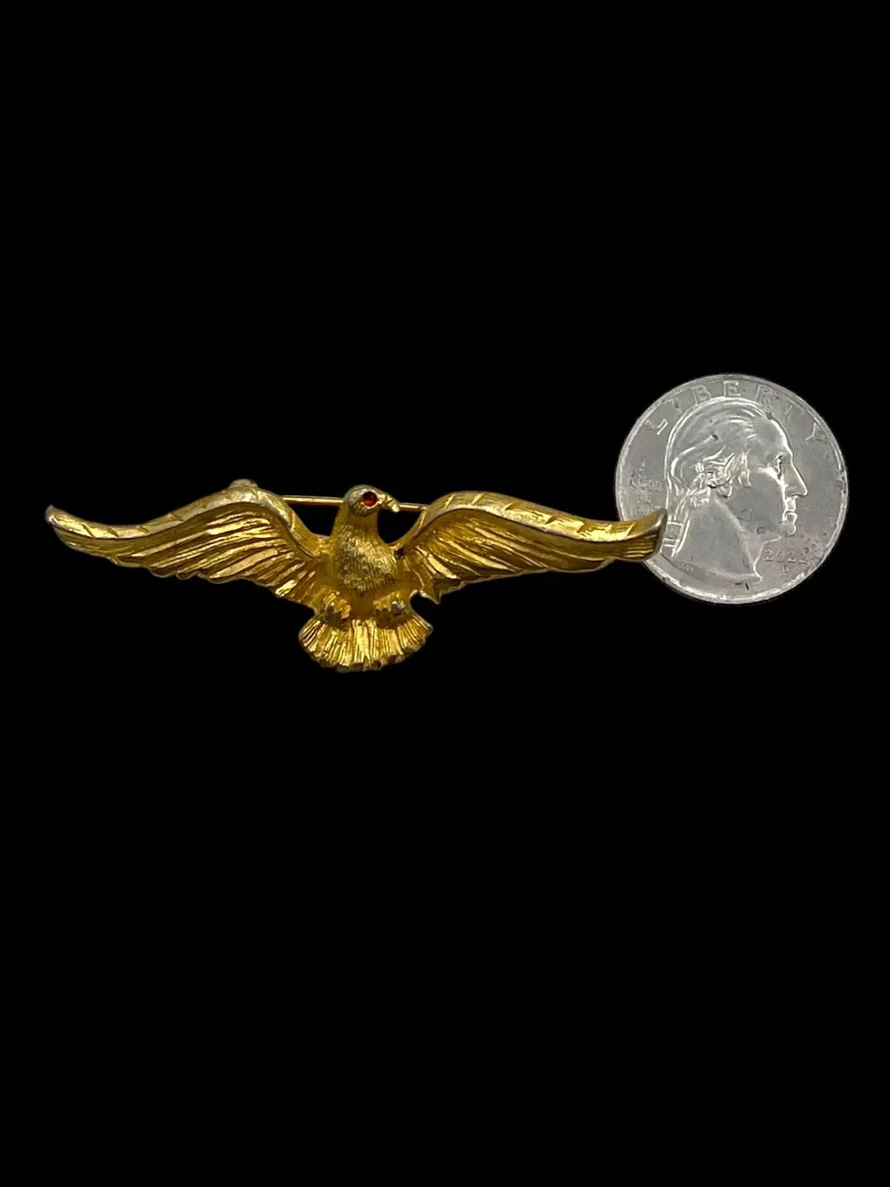 Vintage Gold Tone American Eagle Spread Wings Brooch Pin